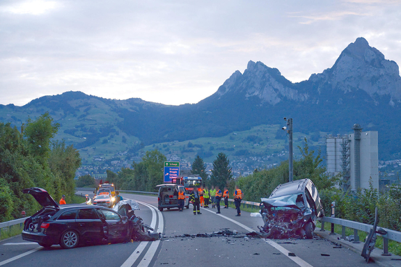 Einsatz 41 - Bild Array