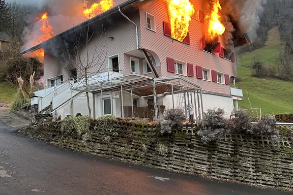 Einsatz 6 - Bild Array