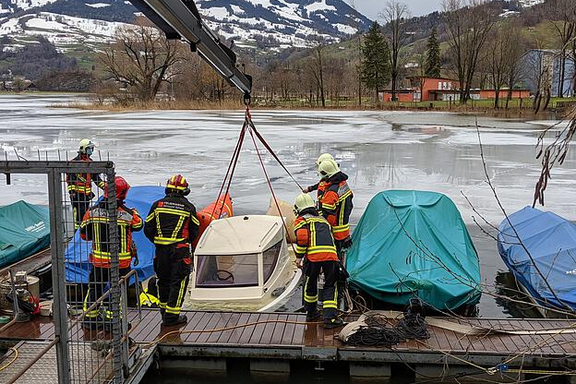 Einsatz 11 - Bild Array